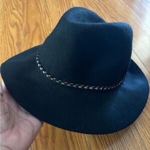 WIDE BRIM FEDORA HIPPIE HAT WITH BLACK & GOLD RIBBON TRIM * JOE BOXER - OSFM
